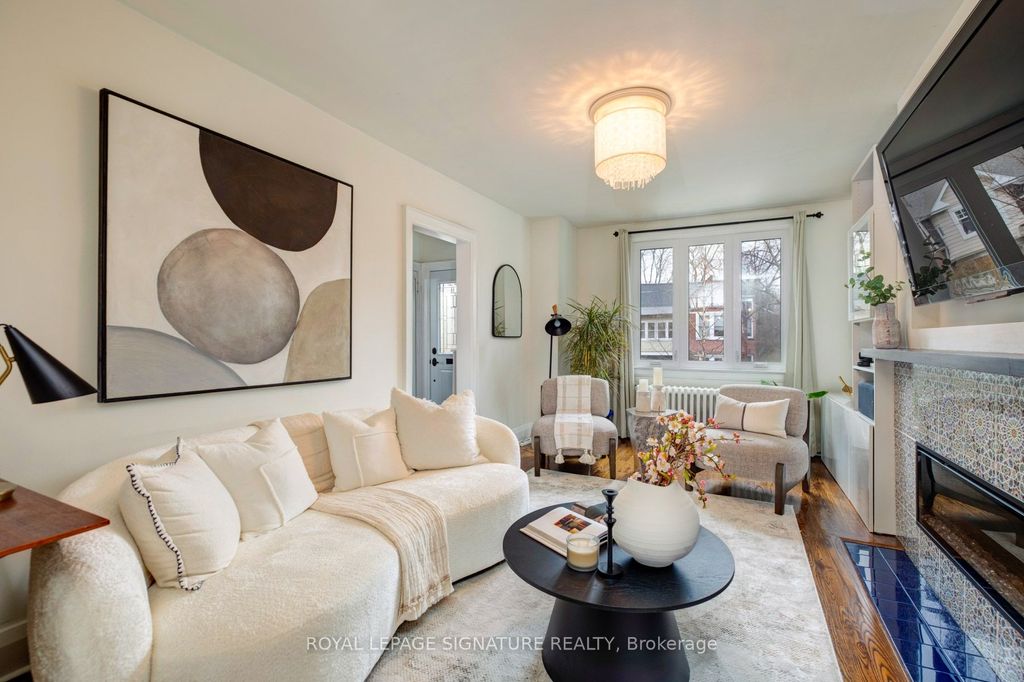 Photo of 562 Indian Road, Toronto, ON M6P 2C2 (MLS # W12996288)