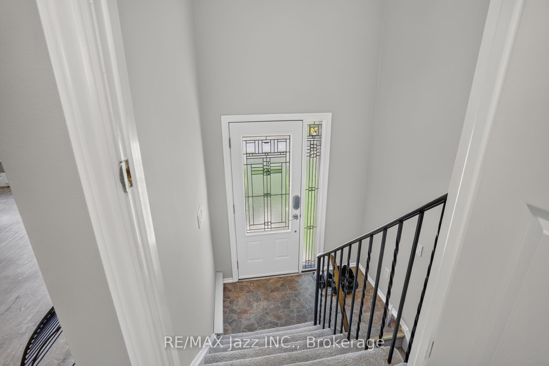 691 Attersley Drive