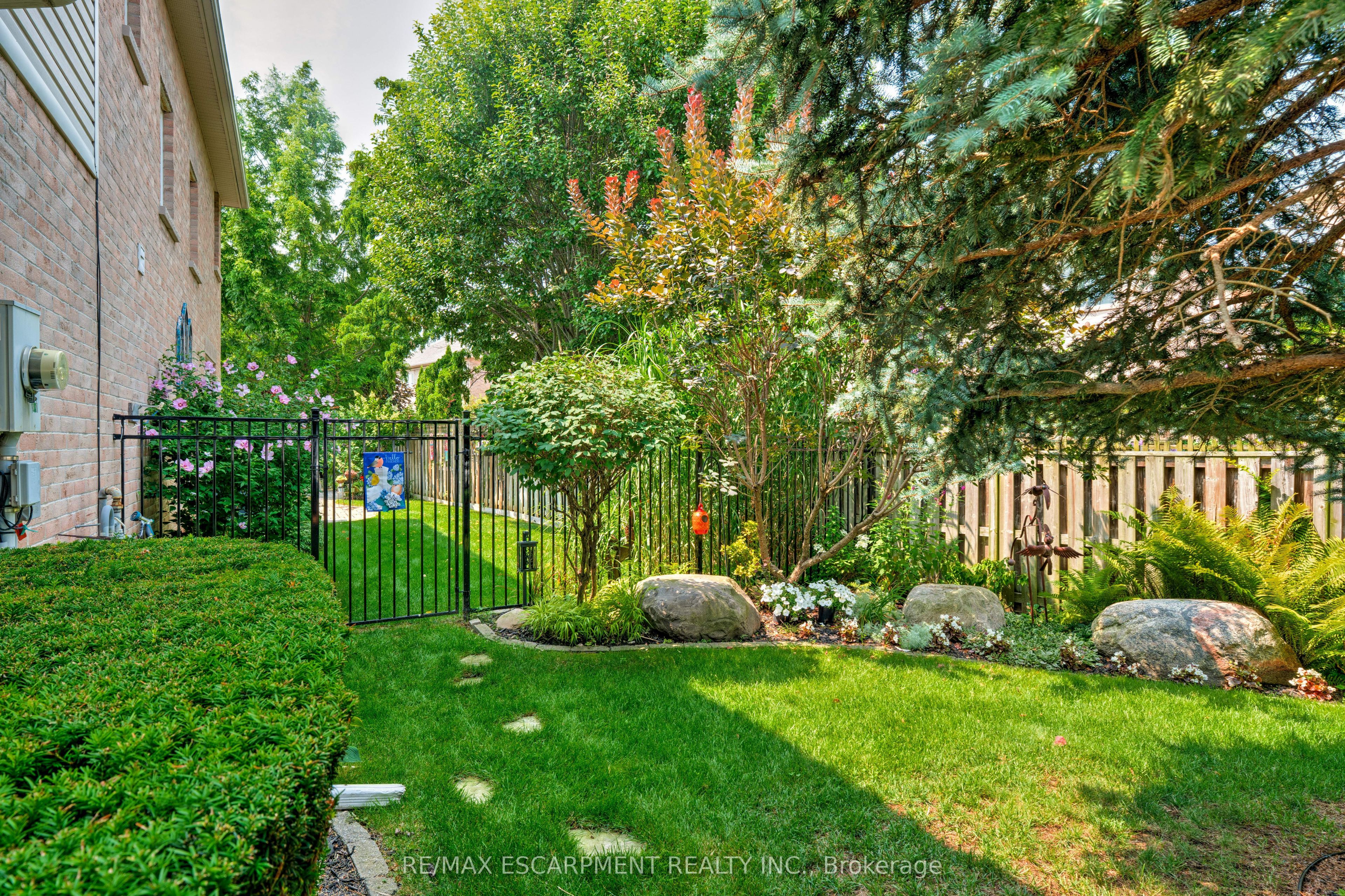 2511 Boros Road 40