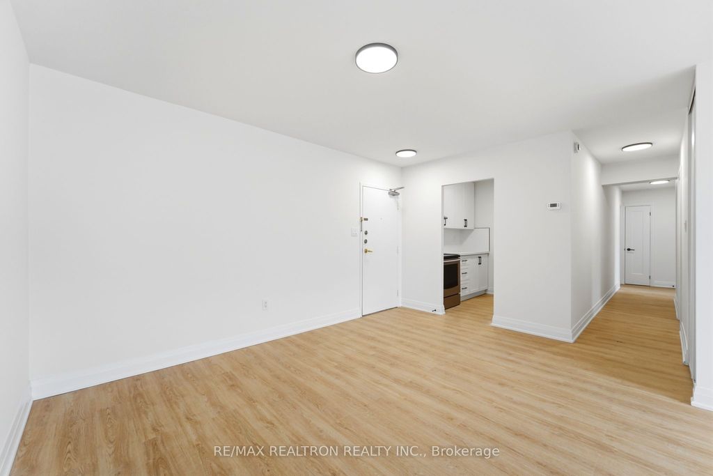Photo of 370 Dixon Road #1410, Toronto, ON M9R 1T2 (MLS # W13032926)