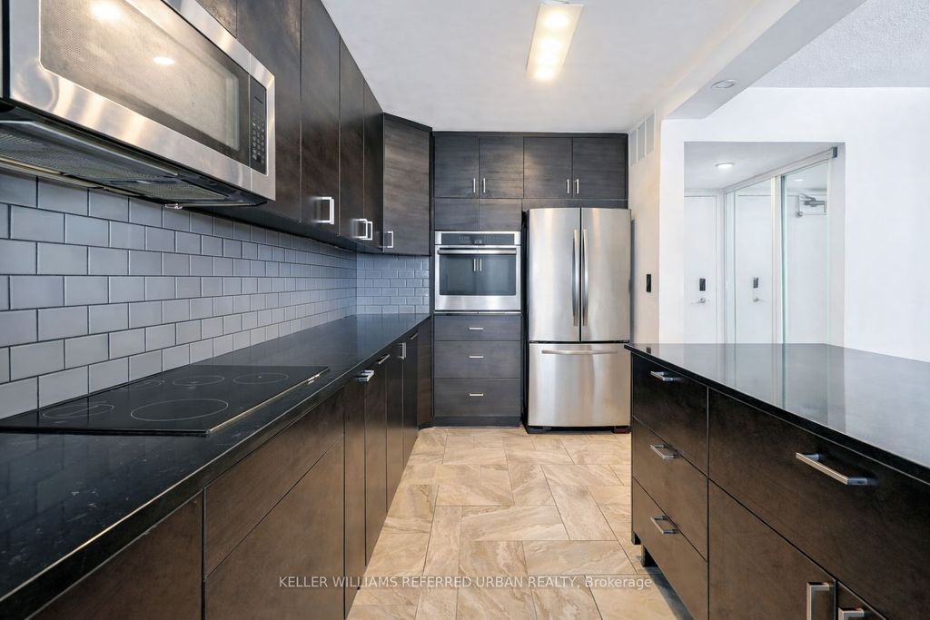 Photo of 10 Martha Eaton Way #1811, Toronto, ON M6M 5B3 (MLS # W12889588)