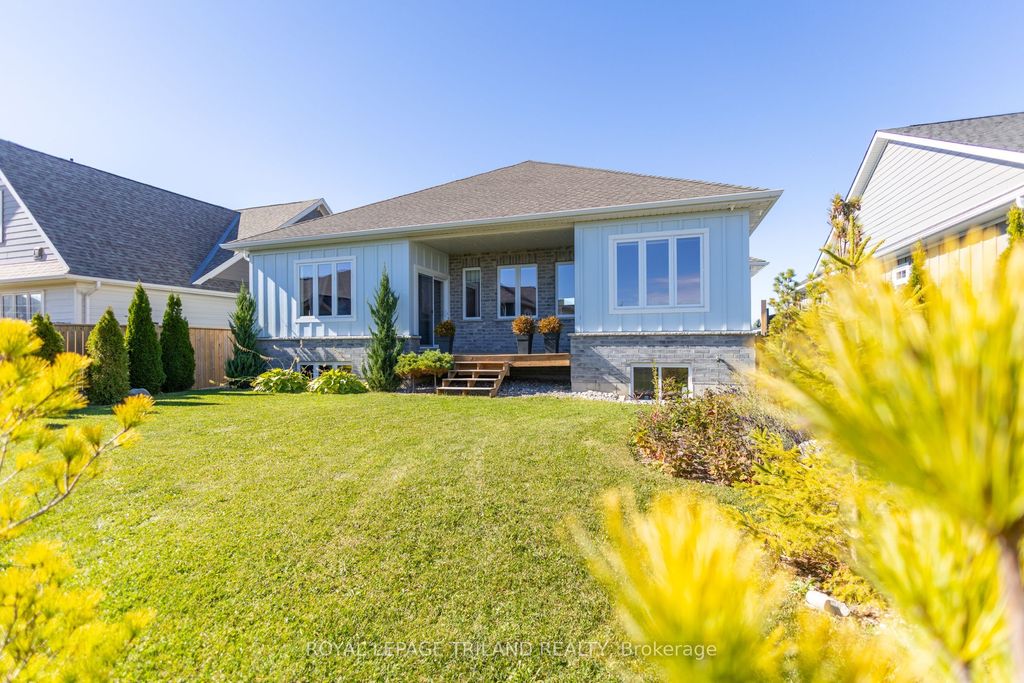 Photo of 26 Tattersall Lane, Lambton Shores, ON N0M 1T0 (MLS # X12588282)