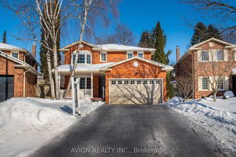 90 Penny Crescent Markham ON L3P 5X6