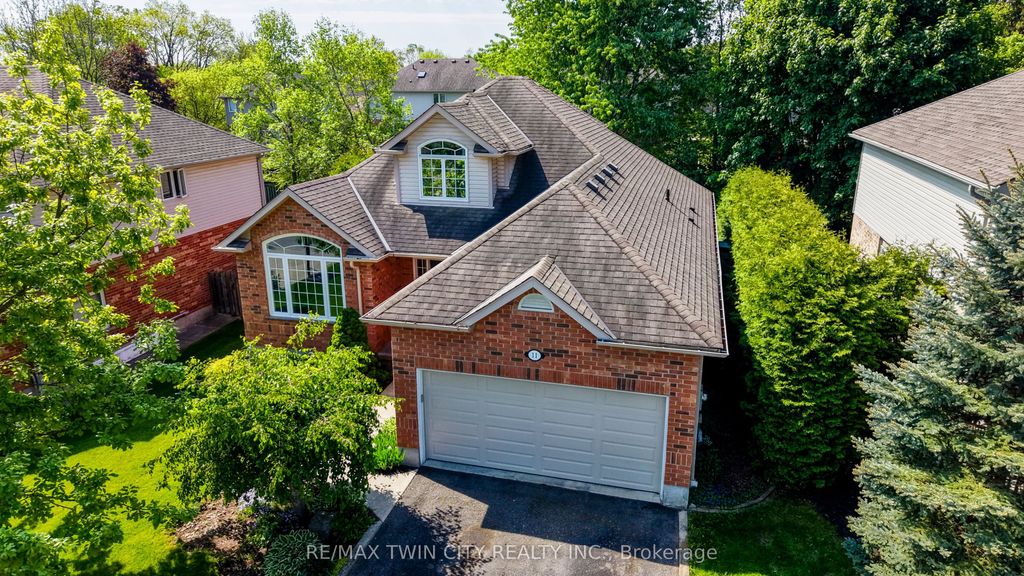 Photo of 11 Carolinian Lane, Cambridge, ON N1S 5B5 (MLS # X13184692)