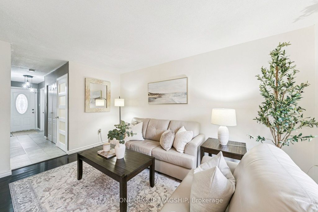 Photo of 100 Quigley Road #137, Hamilton, ON L8K 6J1 (MLS # X12697556)