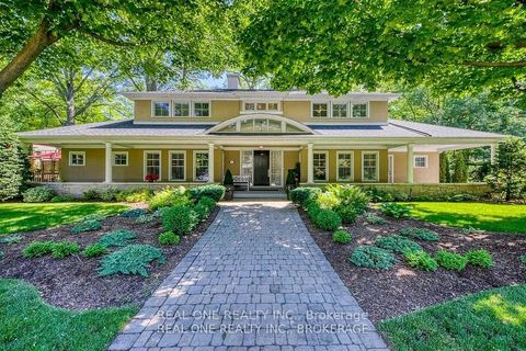 249 Poplar Drive Oakville ON L6J 4C7