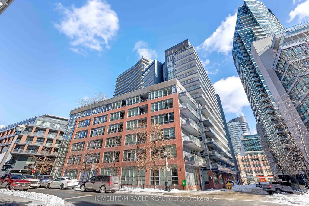 Photo of 15 Bruyeres Mews #806, Toronto, ON M5V 0A7 (MLS # C12778000)