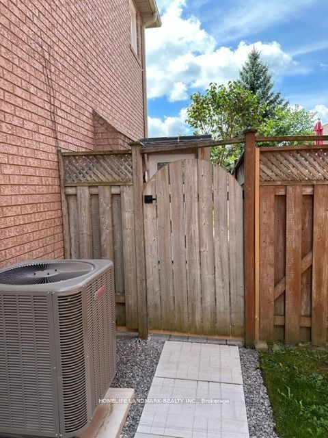 81 Sweet Water Crescent