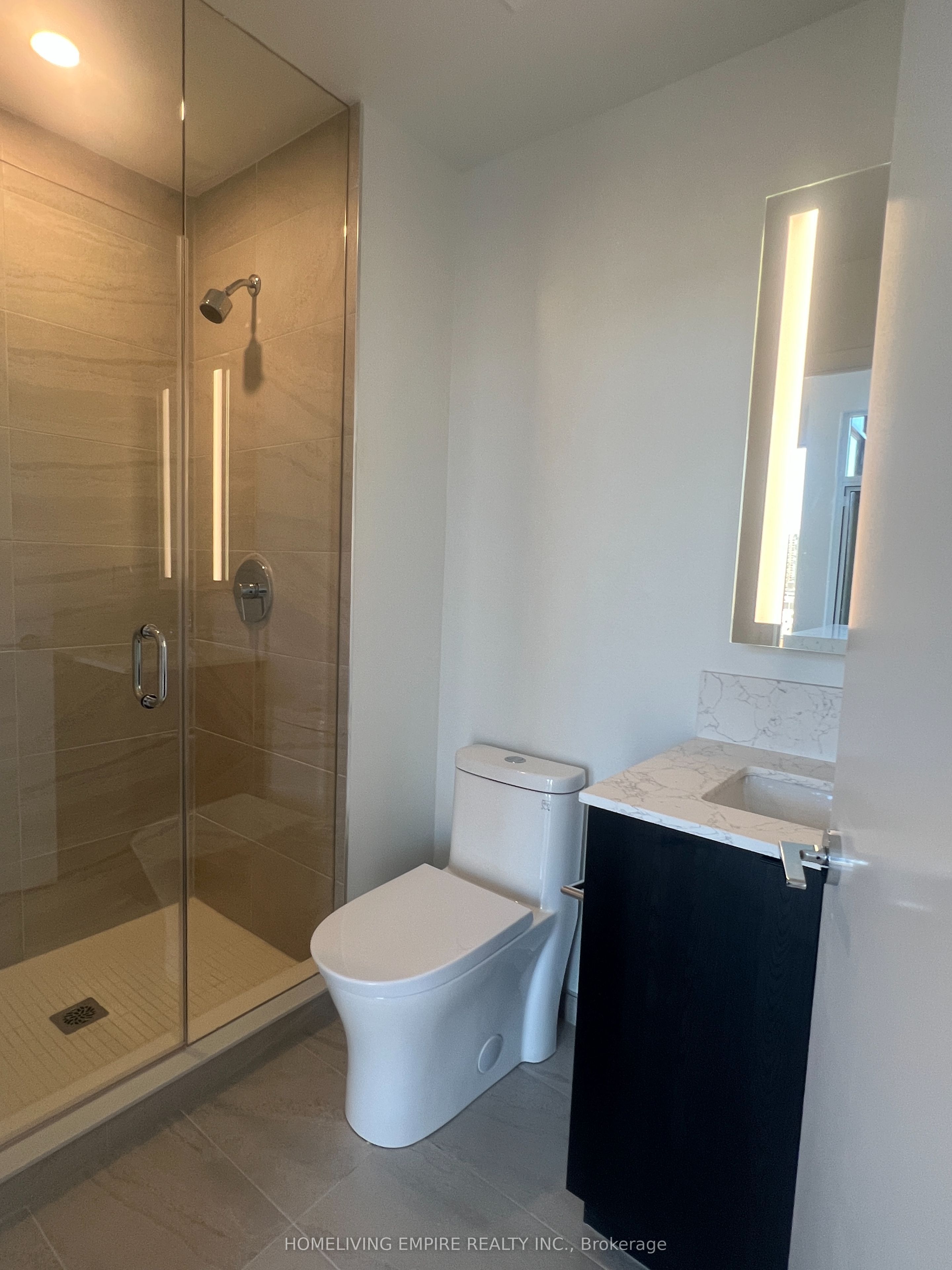 270 Dufferin Street 1103