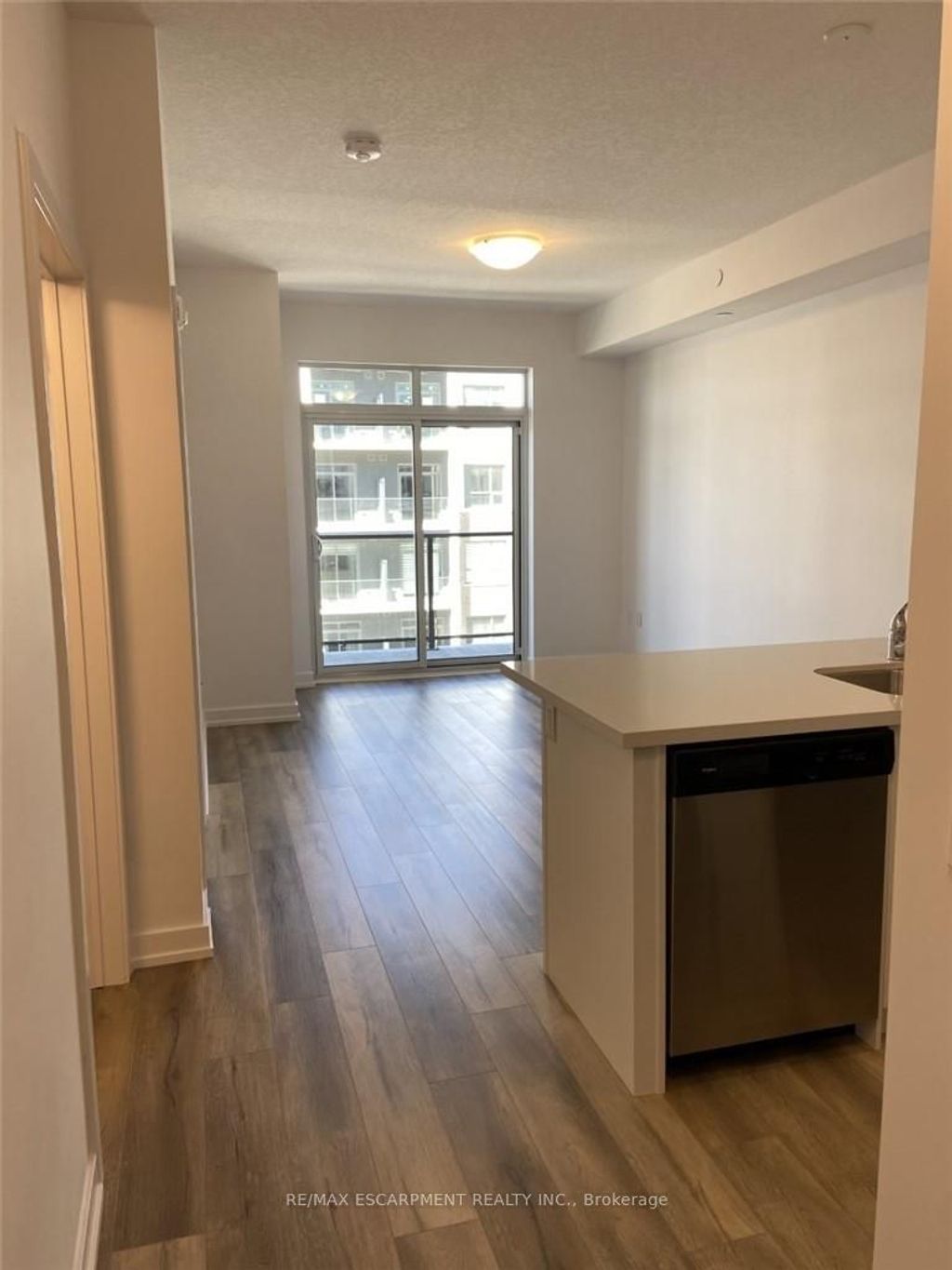 Photo of 5055 Greenlane Road #424, Lincoln, ON L0R 1B3 (MLS # X12401903)