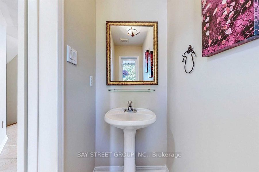 4 Goldbrook Crescent