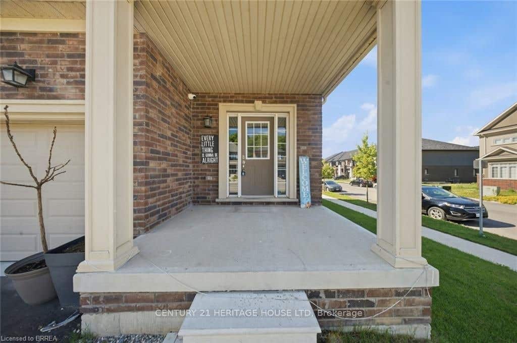 Photo of 18 Macklin Street, Brantford, ON N3V 0B2 (MLS # X13591004)