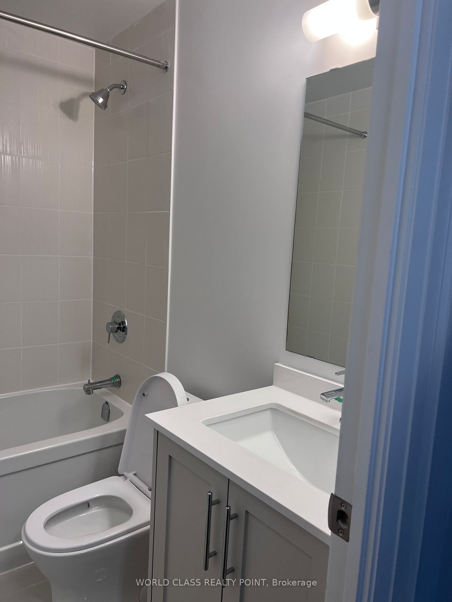 20 Gatineau Drive 408