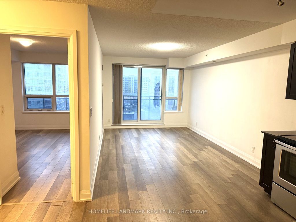 Photo of 372 Highway 7 East Road #803, Richmond Hill, ON L4B 0C6 (MLS # N13053054)