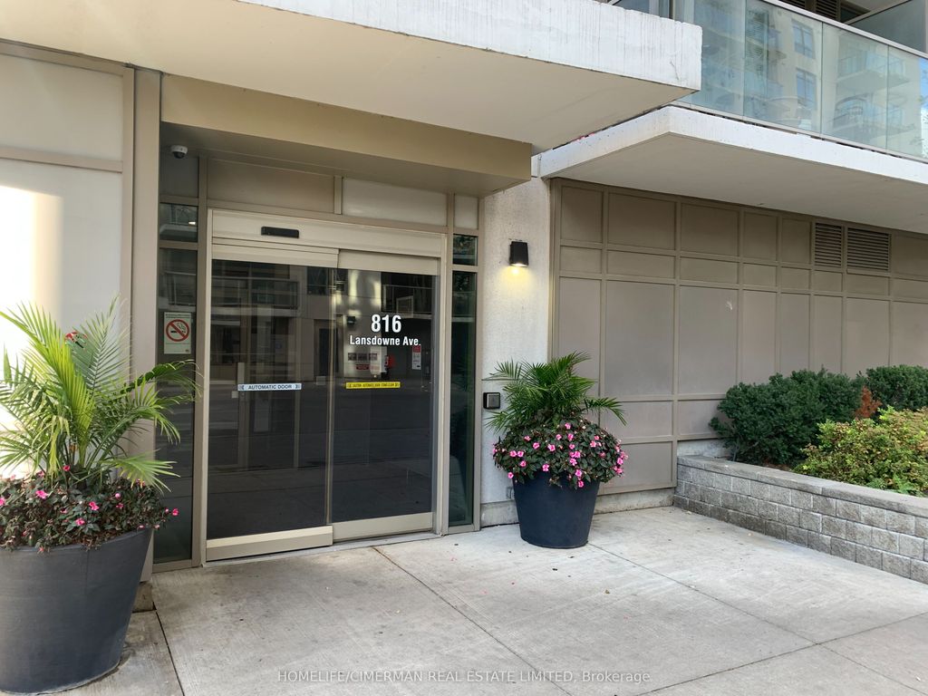 Photo of 816 Lansdowne Avenue #316, Toronto, ON M6H 4K6 (MLS # W12826006)