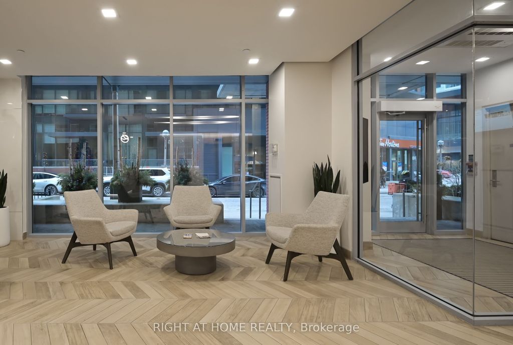 Photo of 15 Bruyeres Mews #Th106, Toronto, ON M5V 0A7 (MLS # C12642638)