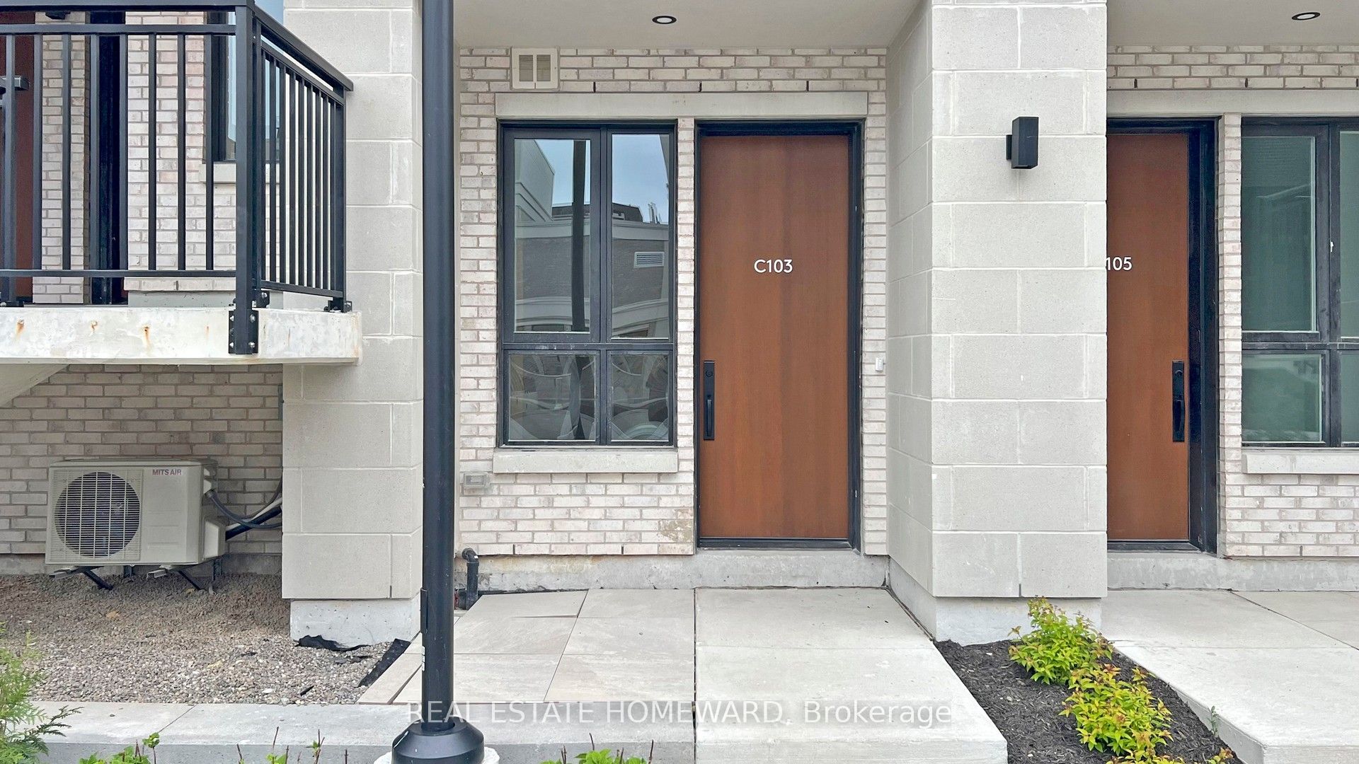 6 Red Squirrel Lane C103