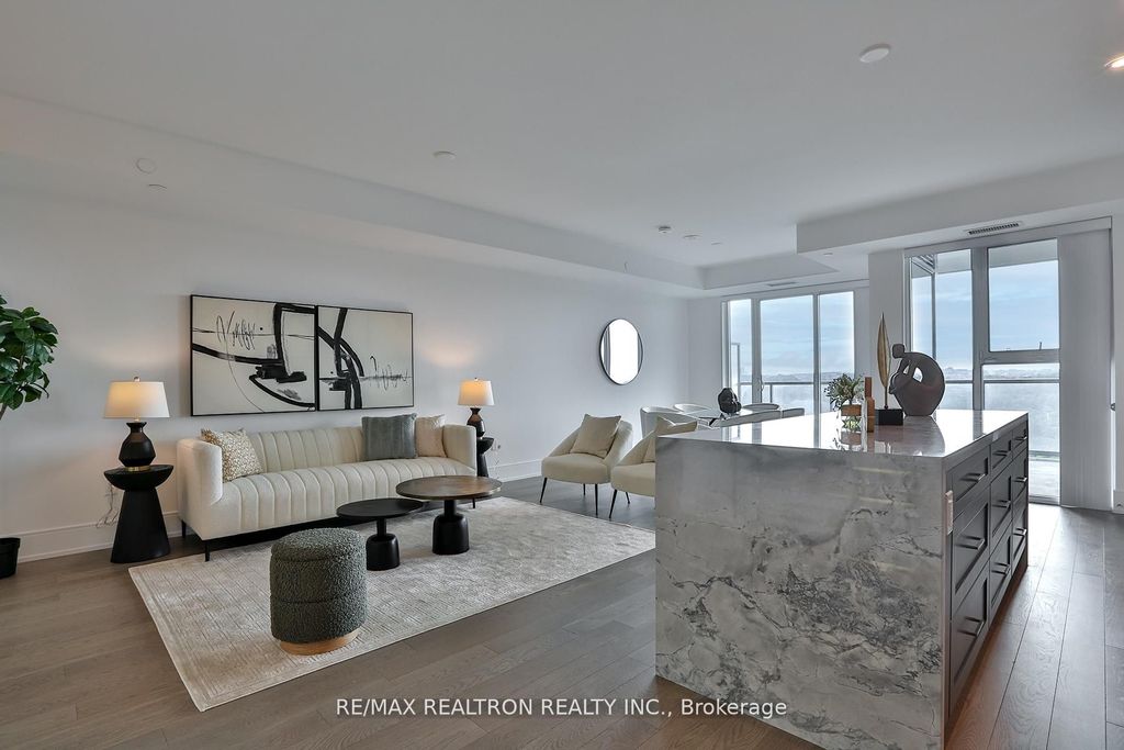 Photo of 10 Inn On The Park Drive #901, Toronto, ON M3C 0P9 (MLS # C12388125)