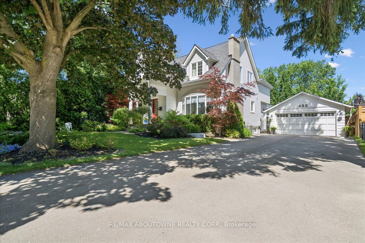 489 Rebecca Street