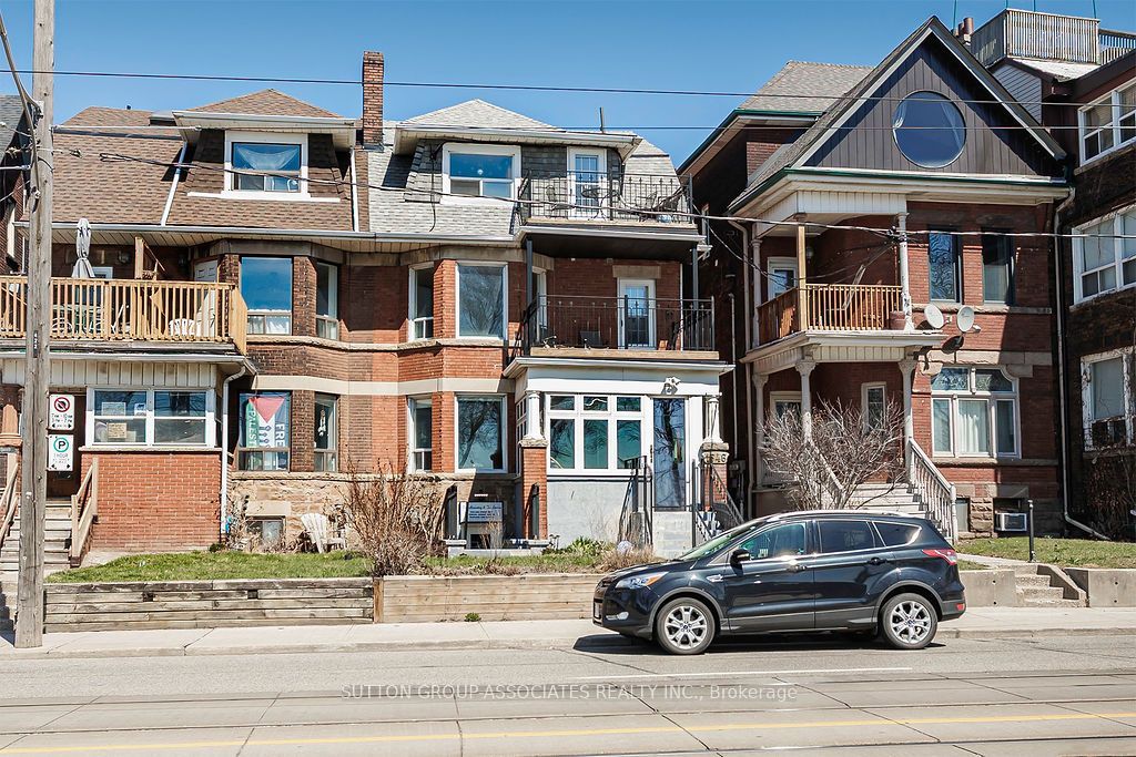 Photo of 1546 King Street W, Toronto, ON M6K 1J6 (MLS # W13000124)