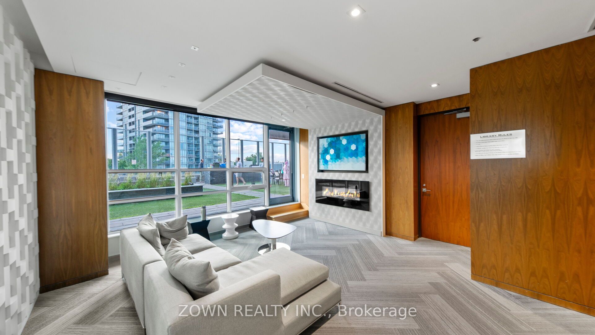 36 Park Lawn Road 1408