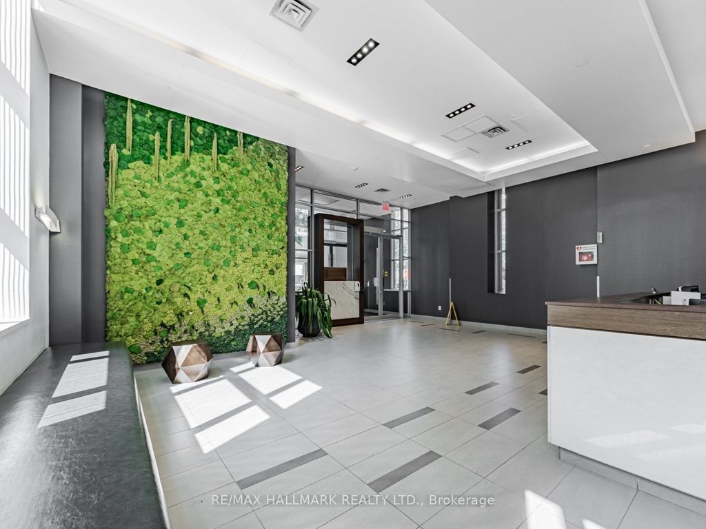 Photo of 105 George Street #1704, Toronto, ON M5A 0L4 (MLS # C12480223)