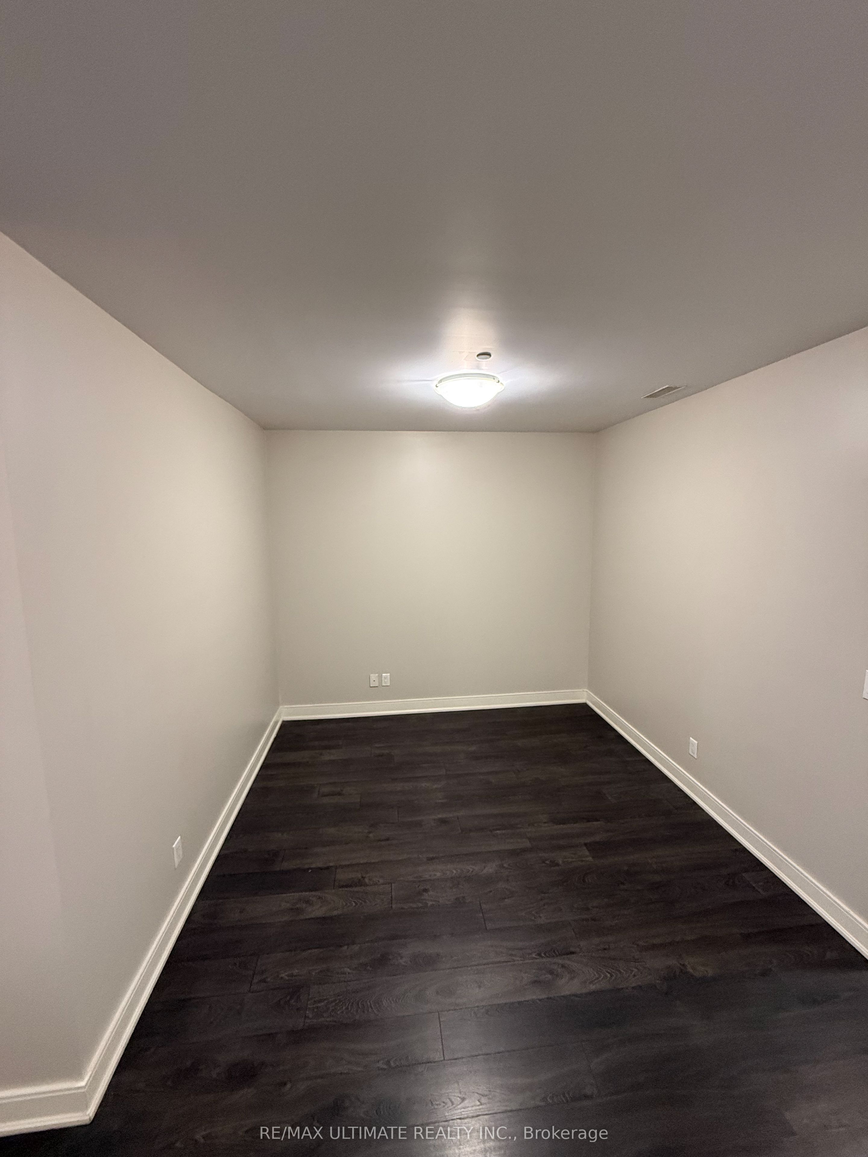 150 Main Street W 0413