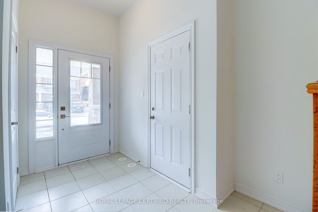 Photo of 2013 Cameron Lott Crescent, Oshawa, ON L1L 0S1 (MLS # E13045760)