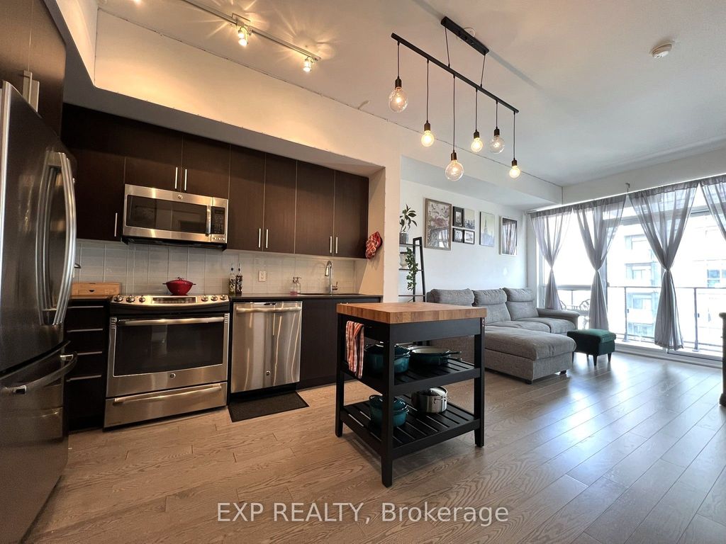 Photo of 2212 Lake Shore Boulevard W #3007, Toronto, ON M8V 0C2 (MLS # W12632036)
