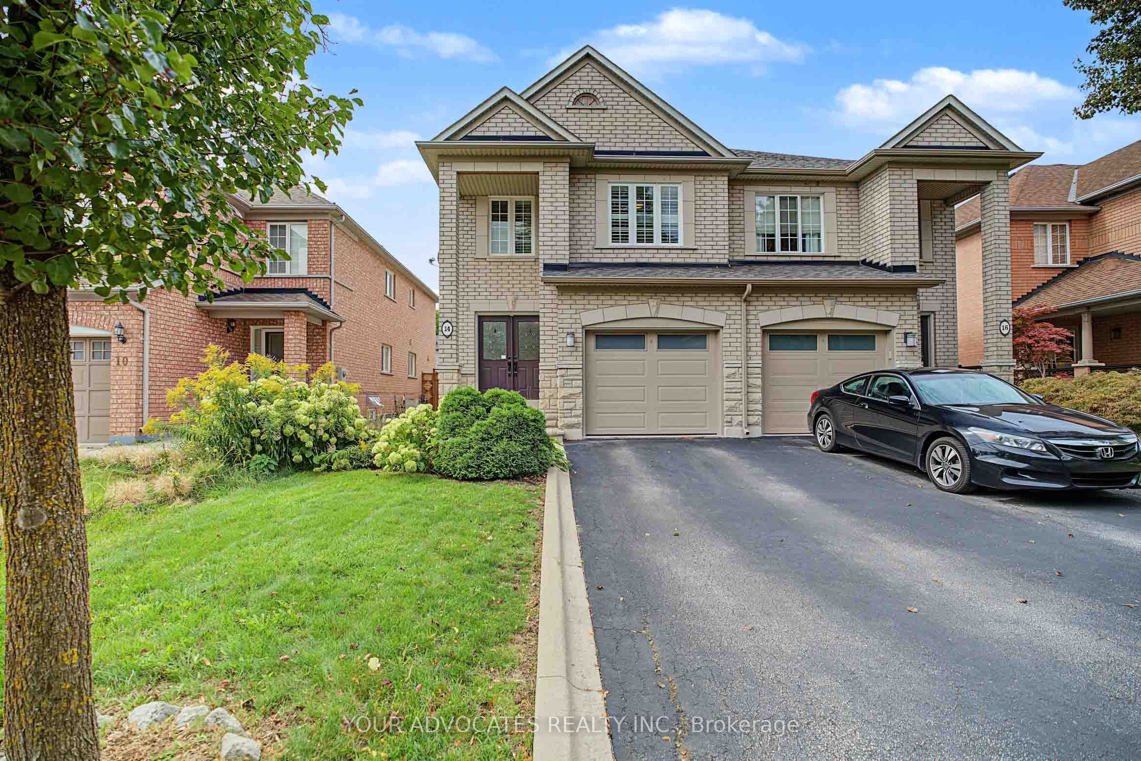 14 La Neve Avenue
