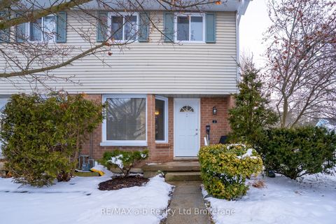 Photo of 10 Dufferin Street #1, Norwich, ON N0J 1P0 (MLS # X12673882)