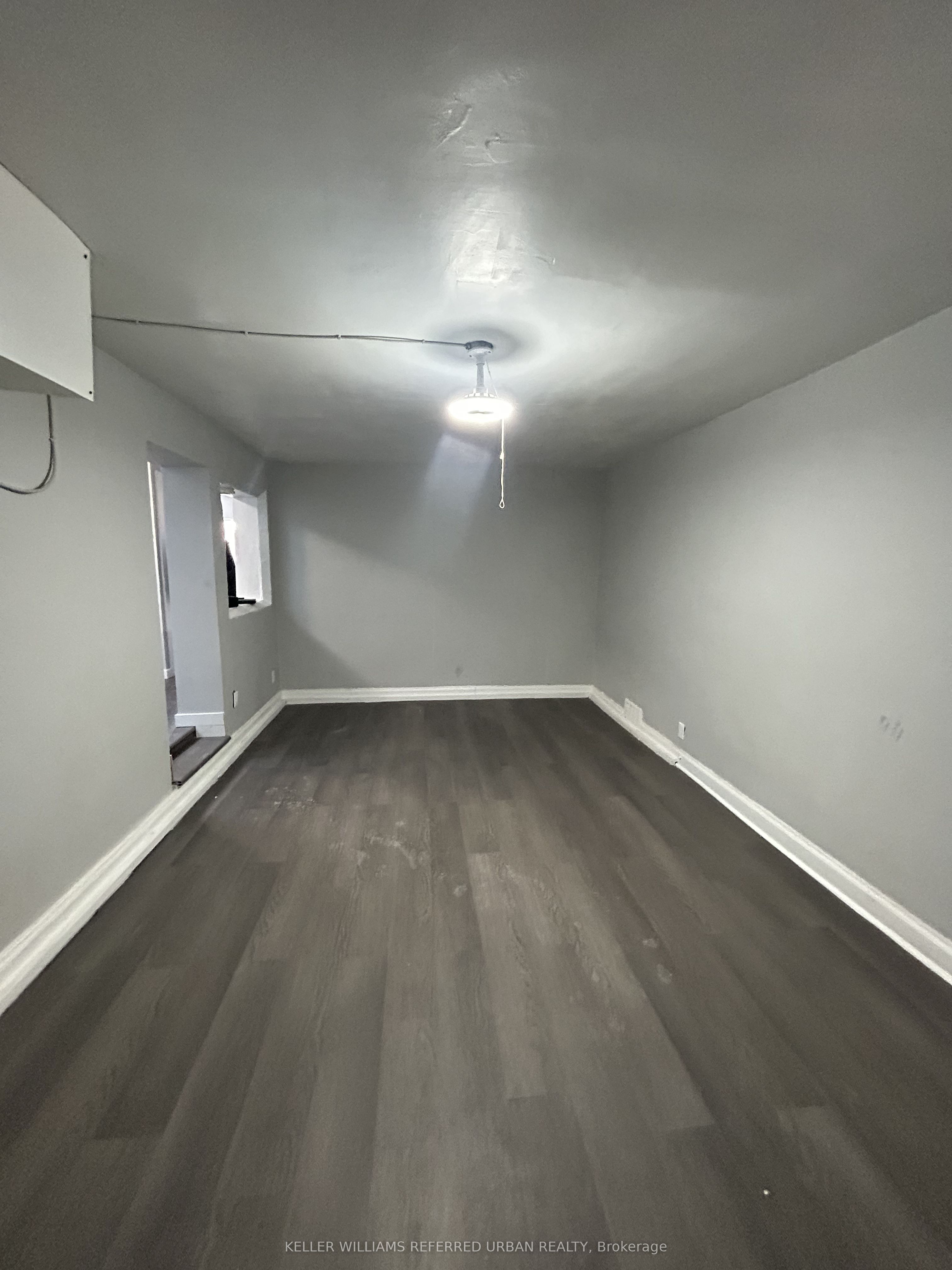 10140 Yonge Street 5