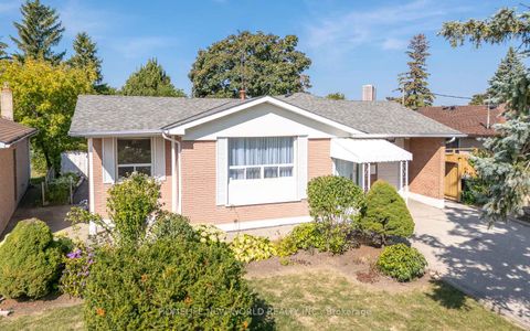 Photo of 308 Sentinel Road, Toronto, ON M3J 1T8 (MLS # W12595804)