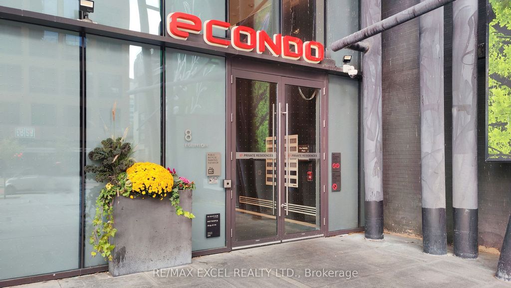 Photo of 8 Eglinton Avenue E #2701, Toronto, ON M4P 0C1 (MLS # C12959638)
