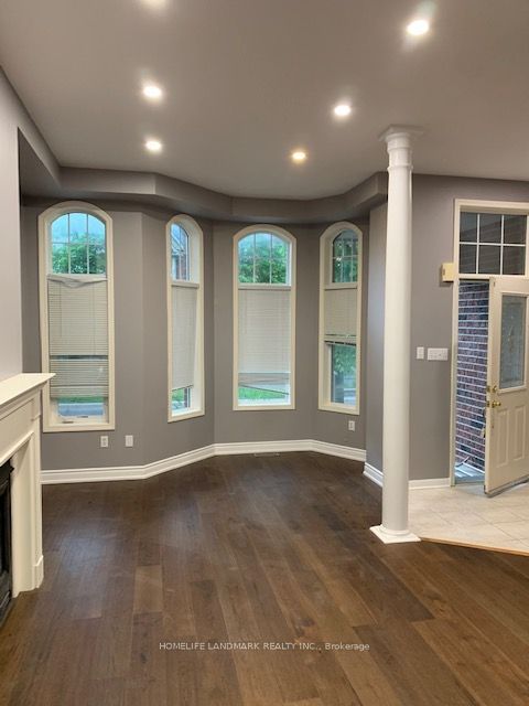 55 Cornell Park Avenue Markham ON L6B 1B5