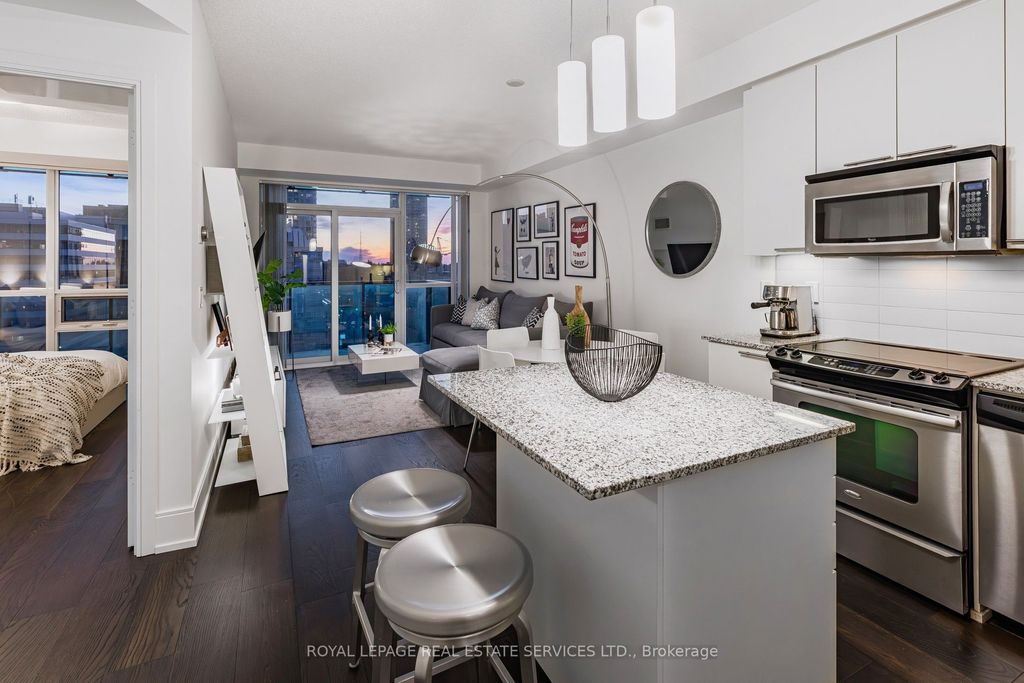 Photo of 25 Broadway Avenue #901, Toronto, ON M4P 1T7 (MLS # C12862750)