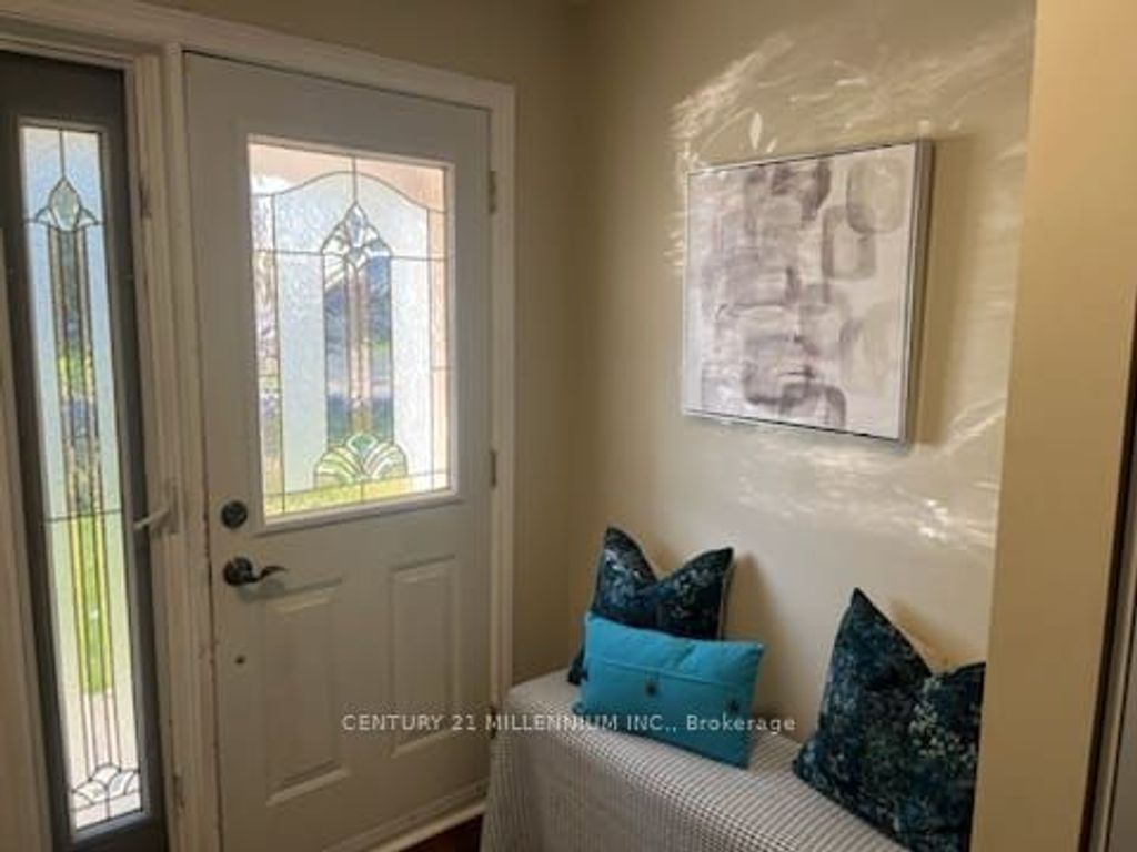 Photo of 51 Mancroft Crescent, Brampton, ON L6S 2V2 (MLS # W12417238)