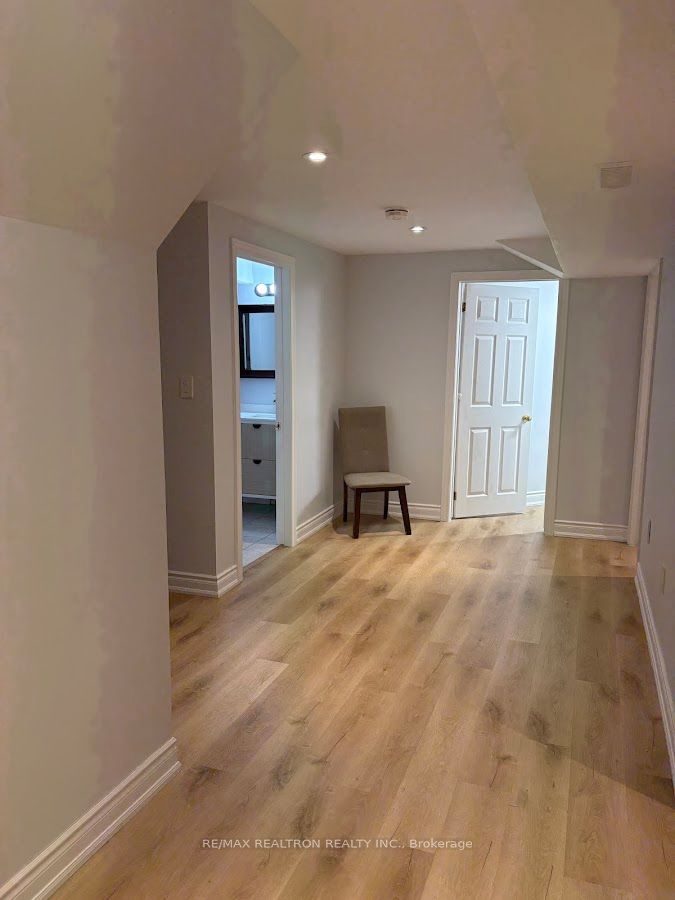 2 Guildwood Drive Bsmt