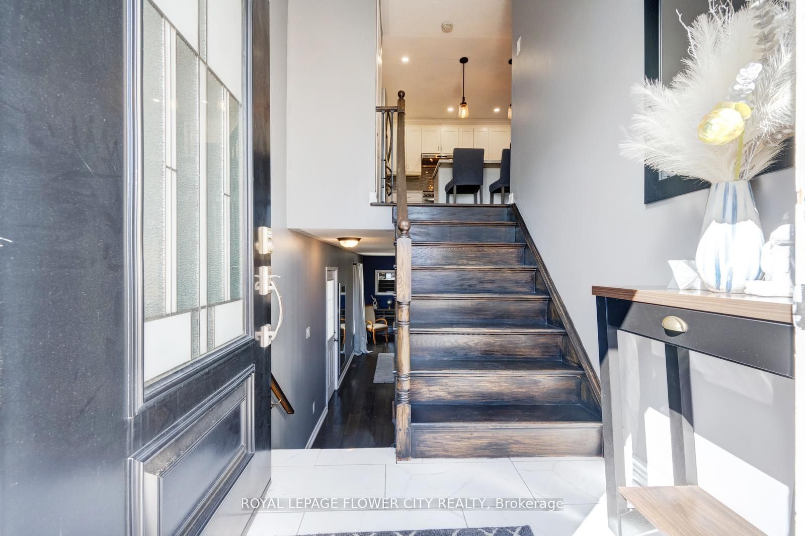 607 Rossellini Drive