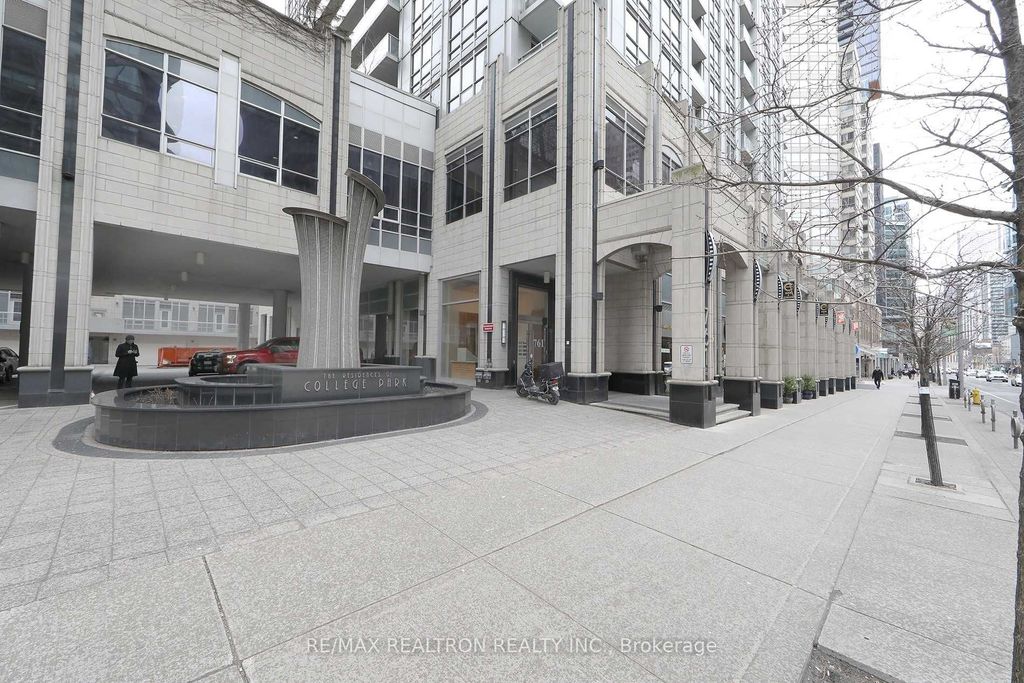 Photo of 761 Bay Street #610, Toronto, ON M5G 2R2 (MLS # C12887196)