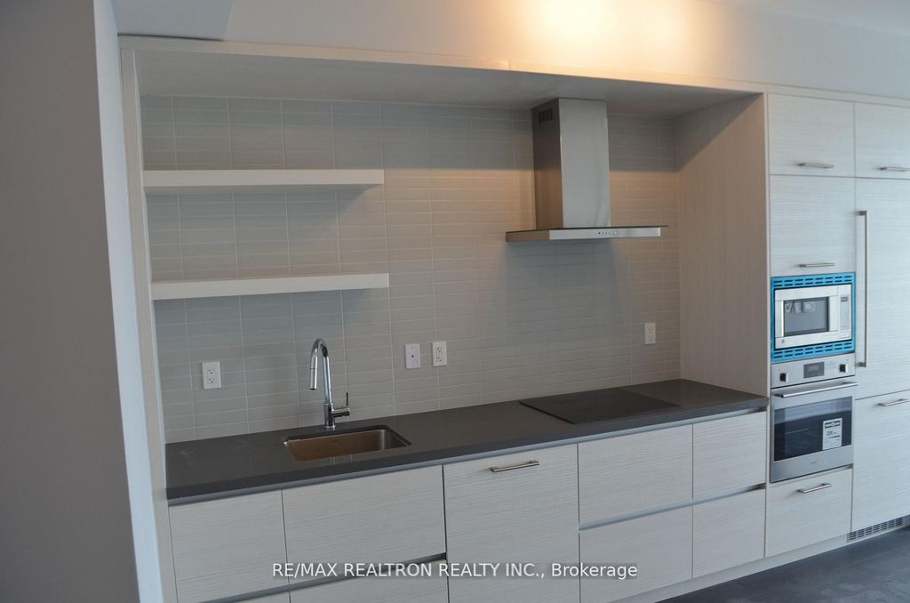 Photo of 2221 Yonge Street #5404, Toronto, ON M4S 0B8 (MLS # C12410107)