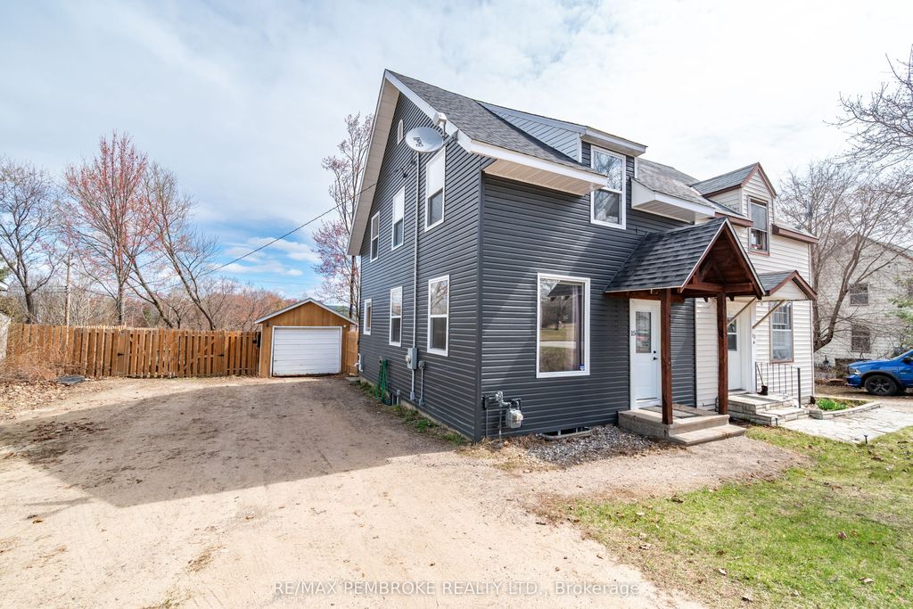 Photo of 15 Alder Crescent, Deep River, ON K0J 1P0 (MLS # X13073354)