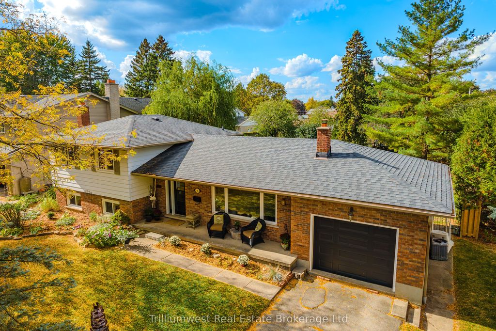 Photo of 15 Karen Avenue, Guelph, ON N1G 2N8 (MLS # X12450557)