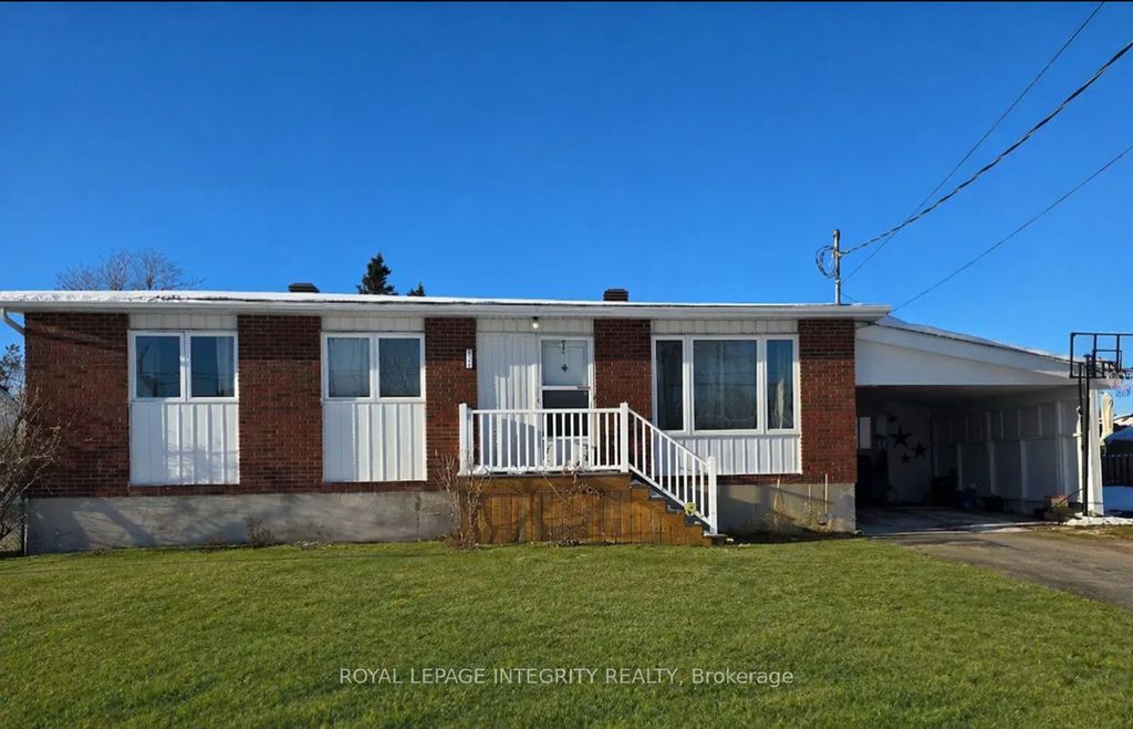 Photo of 3264 Johnston Avenue, Cornwall, ON K6K 1H3 (MLS # X13028340)