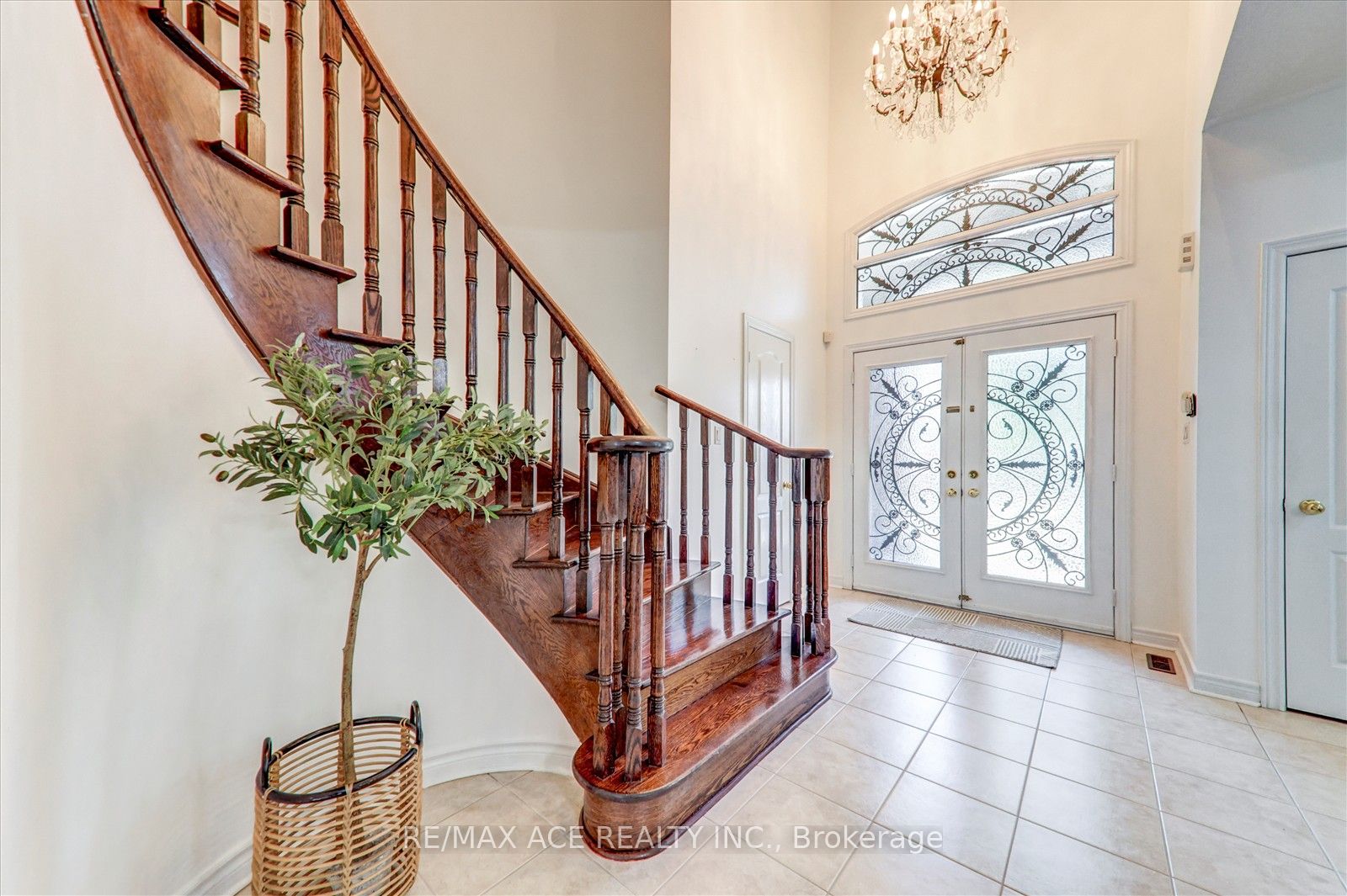 46 Purebrook Crescent