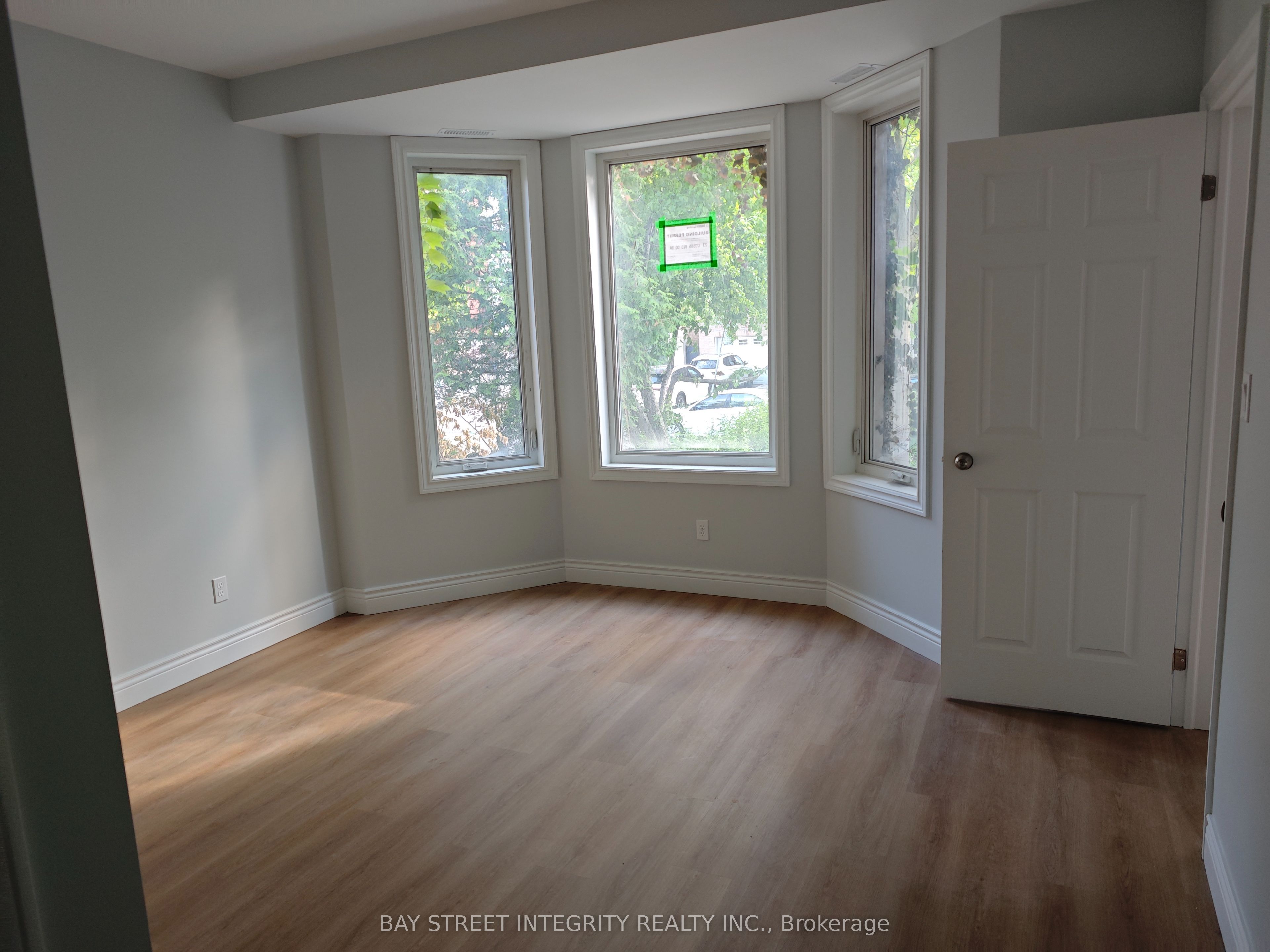 459 Palmerston Boulevard Main