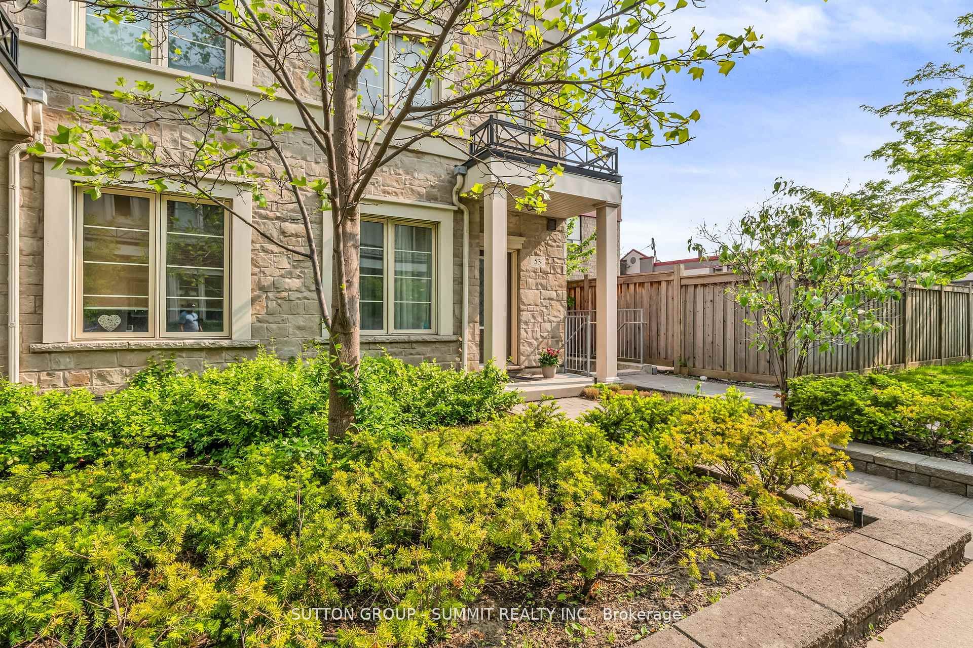 636 Evans Avenue S 53