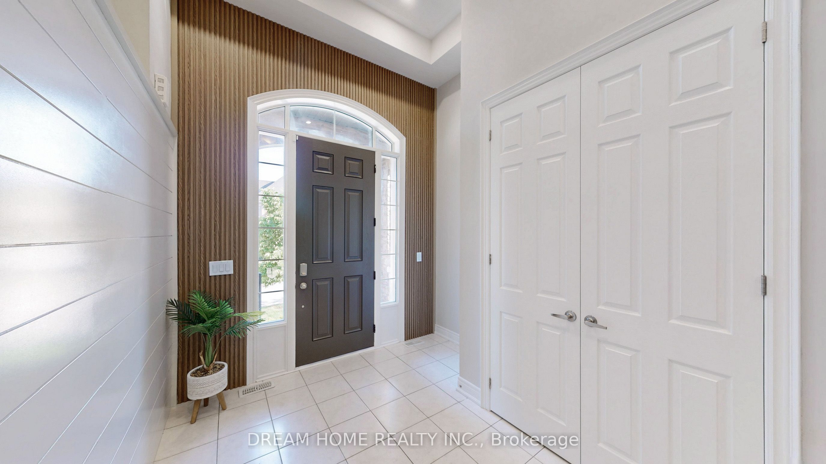 69 Blenheim Circle