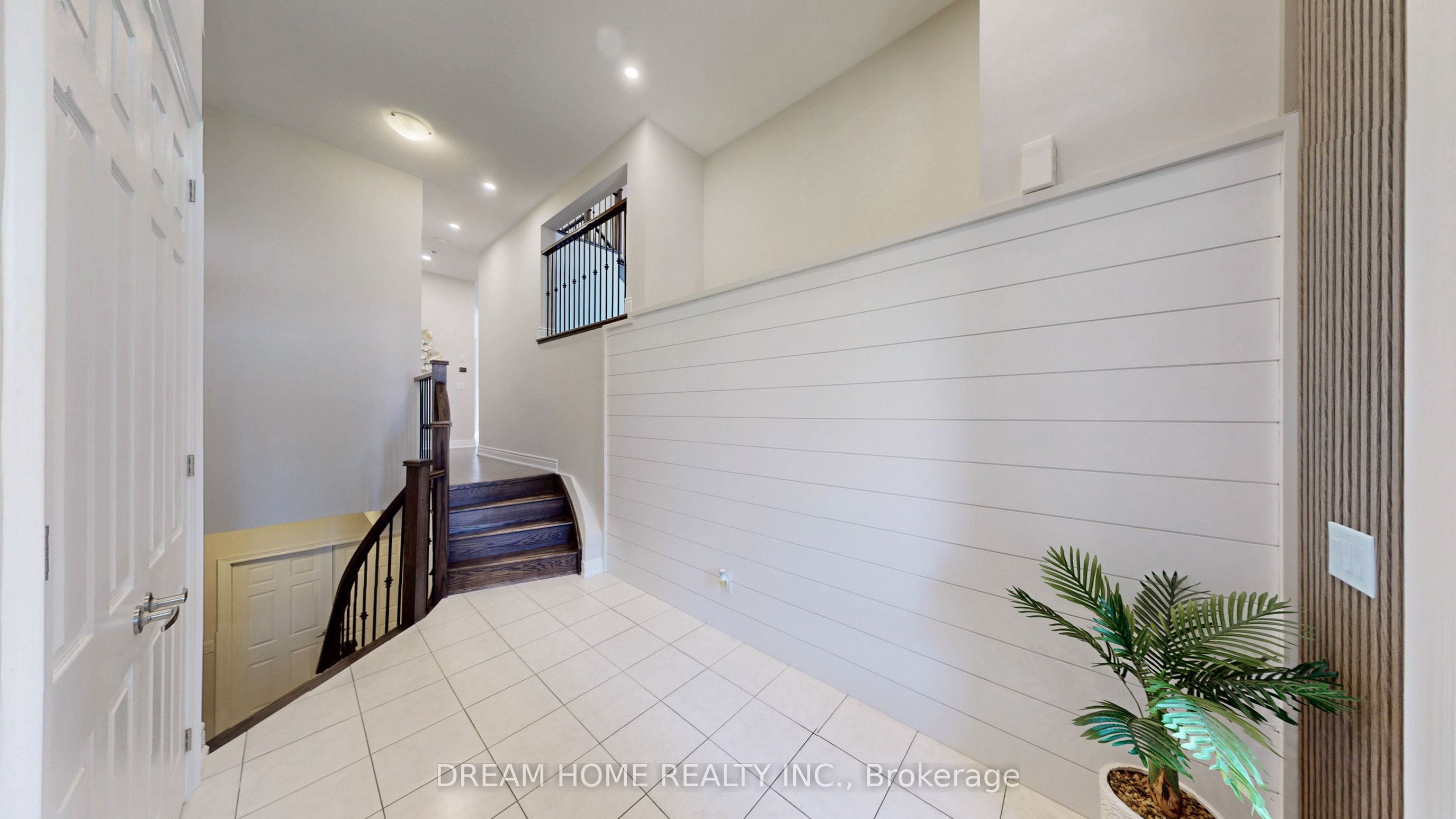 69 Blenheim Circle
