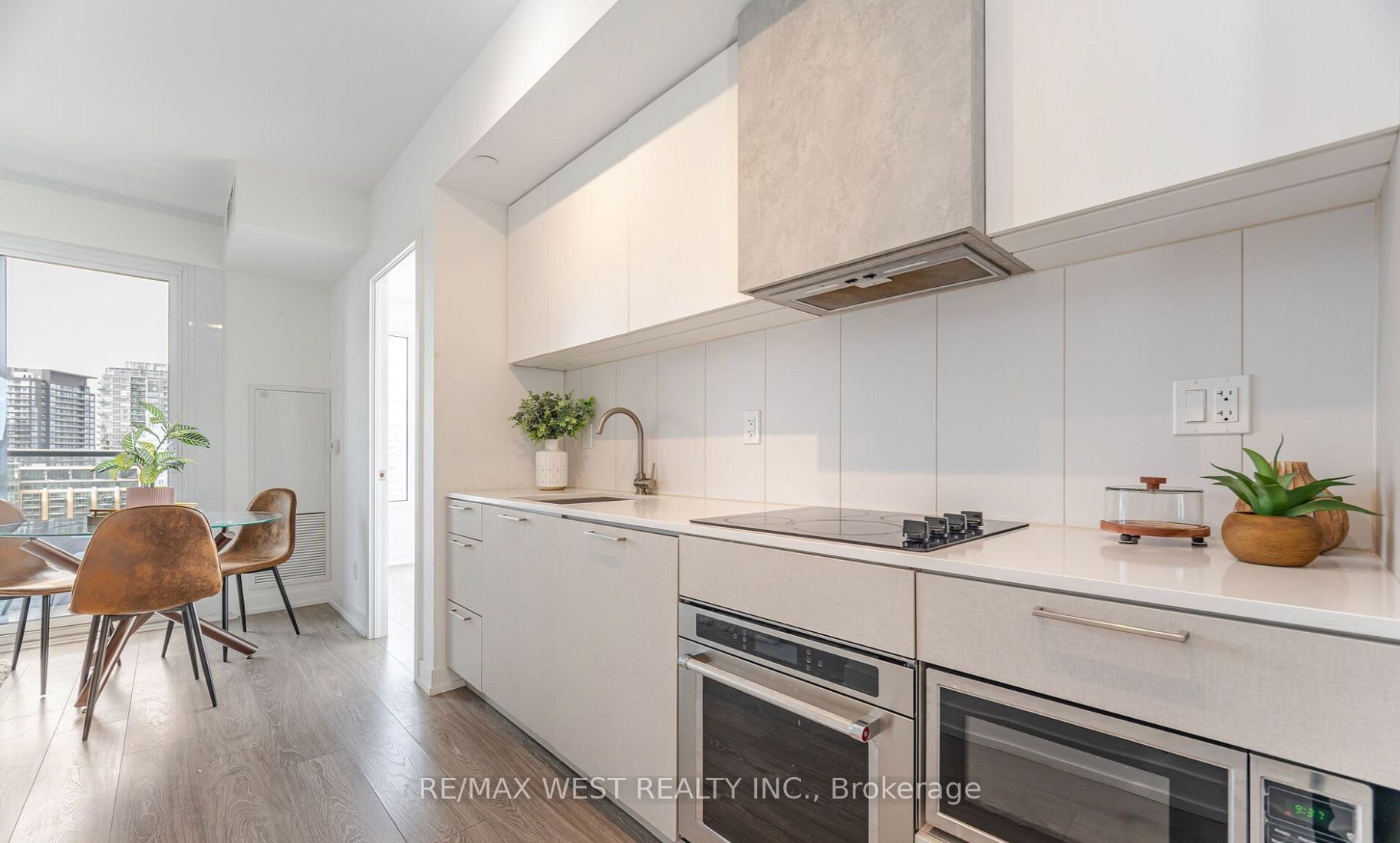 19 Western Battery Road 2117